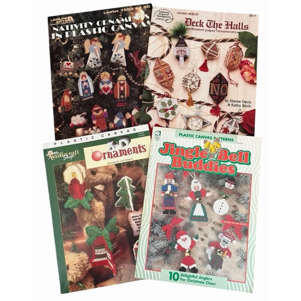 Christmas Ornaments 3D Plastic Canvas Pattern Instruction Books Vintage  Lot 4‎